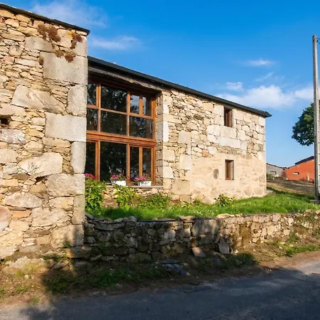Casa vacanze Welcoming House In Paradela With Bbq Included